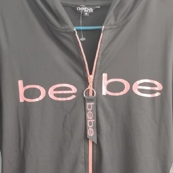 NWT 😍 Bebe Sport Black Hoodie with Blush Pink Logo Size Medium - Picture 4 of 7